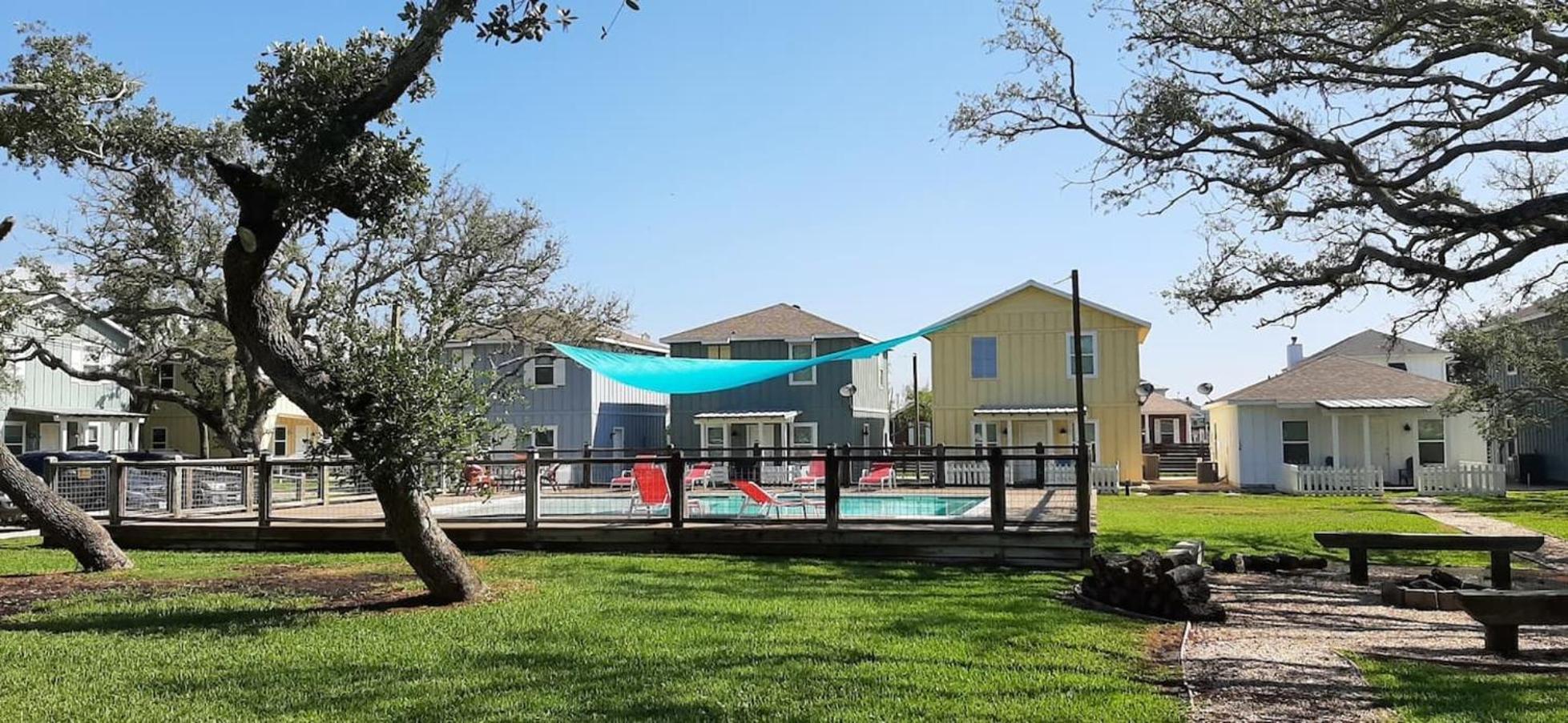 Coastal Bungalow Рокпорт Экстерьер фото